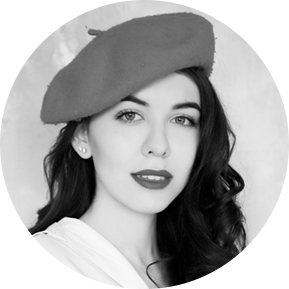 Анна Алакаева